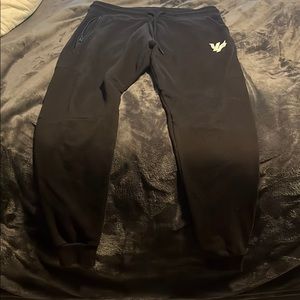 Young LA joggers men